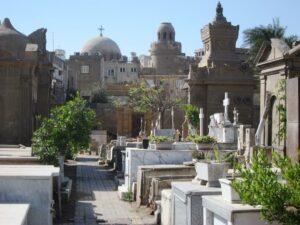 Eglise et cimetière copte